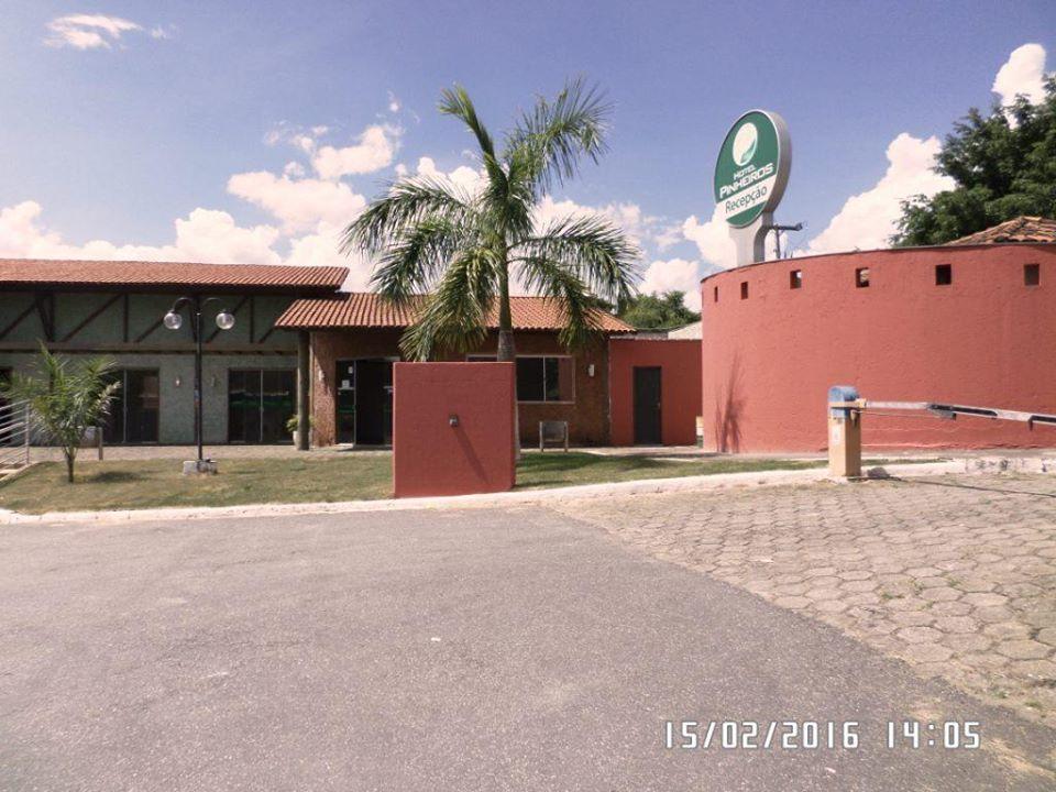 Hotel Pinheiros Chonim de Baixo Luaran gambar