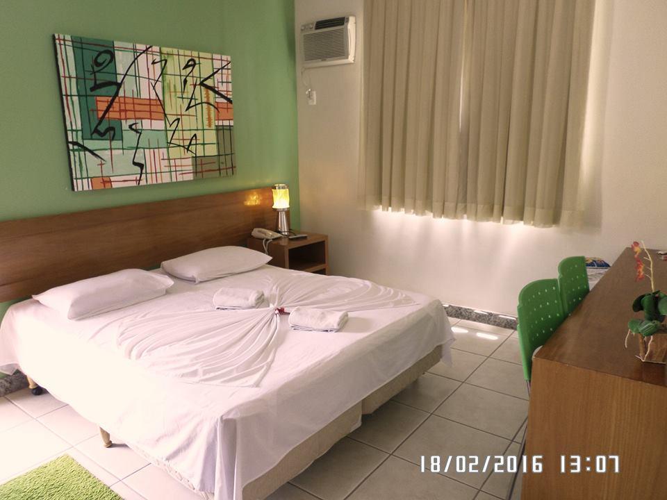 Hotel Pinheiros Chonim de Baixo Luaran gambar
