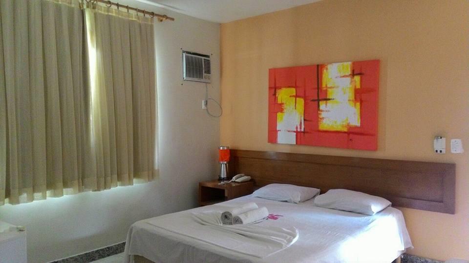Hotel Pinheiros Chonim de Baixo Luaran gambar