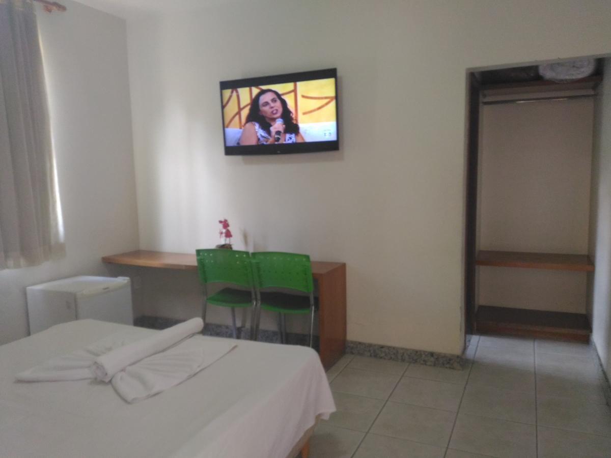 Hotel Pinheiros Chonim de Baixo Luaran gambar