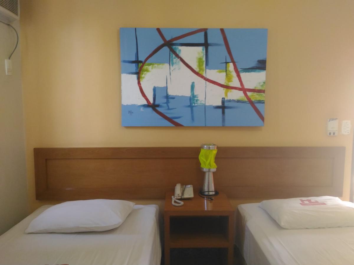 Hotel Pinheiros Chonim de Baixo Luaran gambar